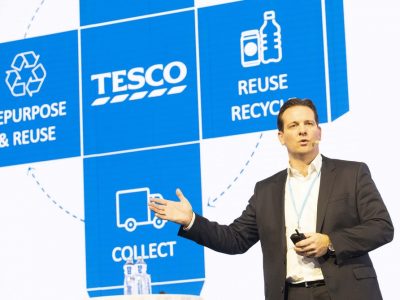 Tesco dáva zbohom nerecyklovateľným plastovým obalom