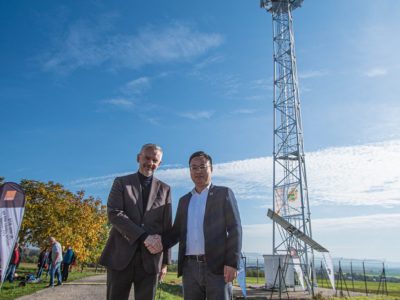 Dobrý signál pre planétu: Orange vo veľkom stavia vysielače so solárnym napájaním – znižuje tak svoju uhlíkovú stopu aj náklady na energie